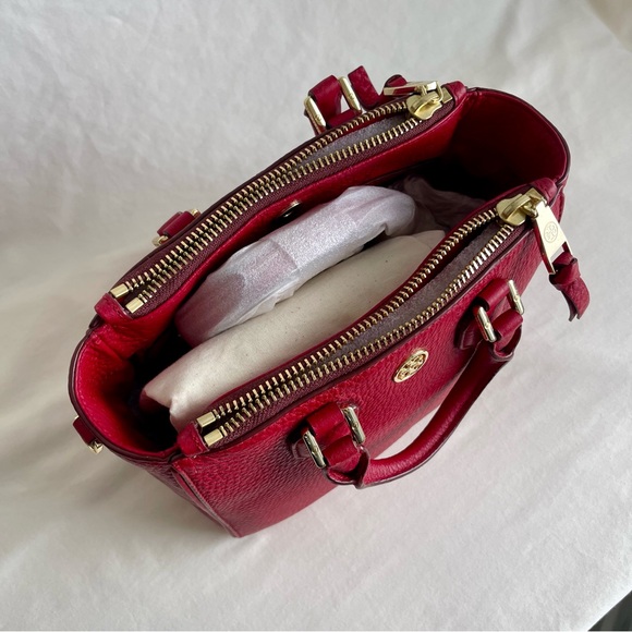 Tory Birch Robinson Pebbled Mini Square Tote - Picture 9 of 14